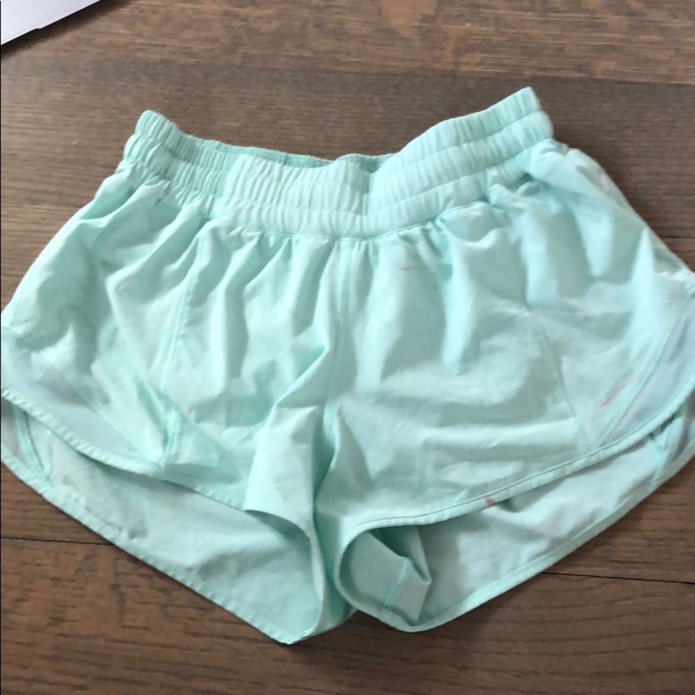Lululemon Hotty Hot Short *2.5* inches